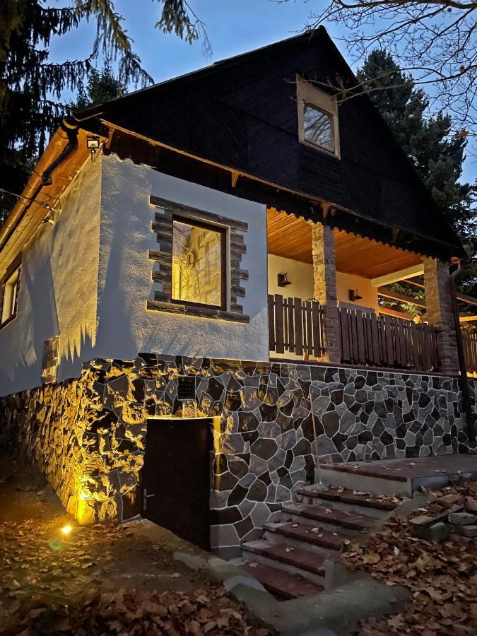 Cityside Cottage 埃格尔 外观 照片
