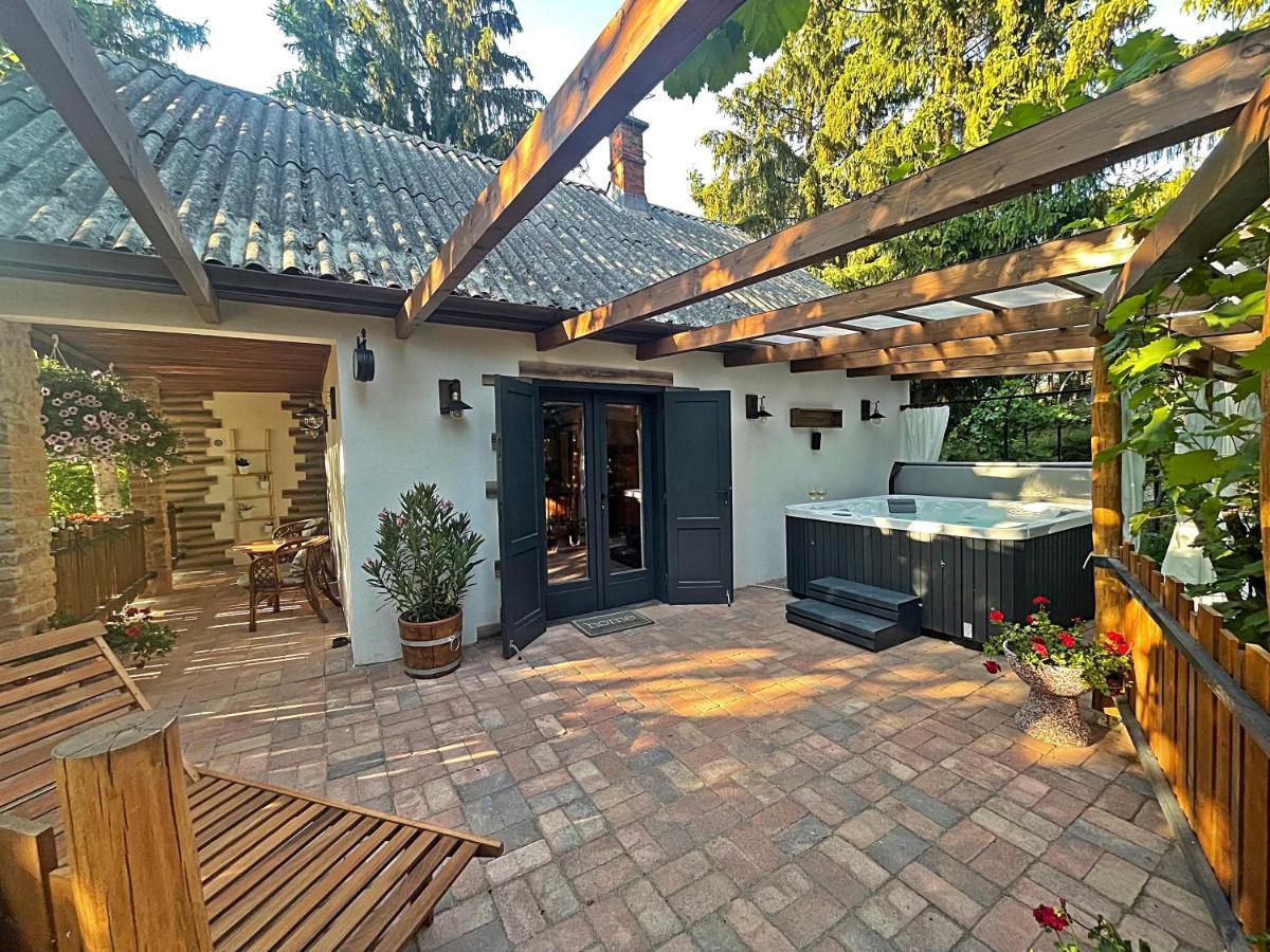 Cityside Cottage 埃格尔 外观 照片