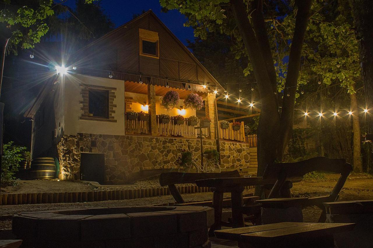 Cityside Cottage 埃格尔 外观 照片